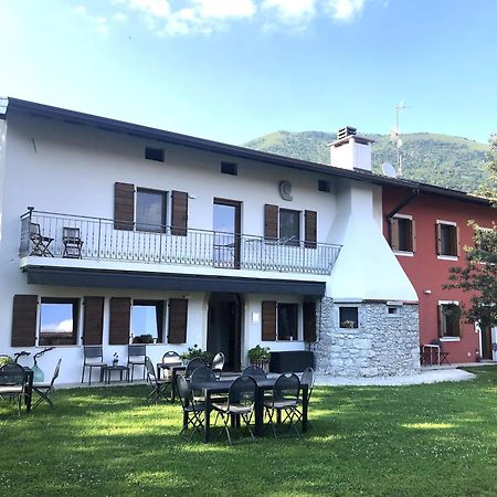 Affittacamere Al Castello Travesio Bagian luar foto